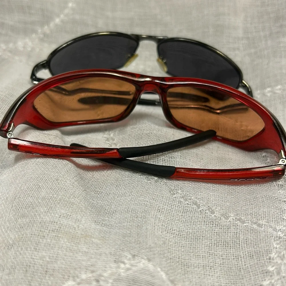 Bundle of 5 pairs of sunglasses